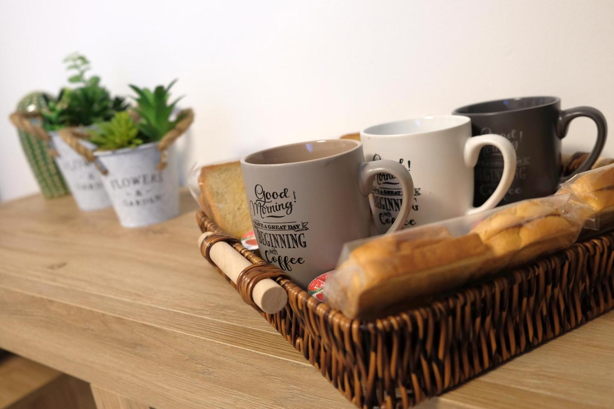 Victoria Home Living คาตาเนีย ภายนอก รูปภาพ
